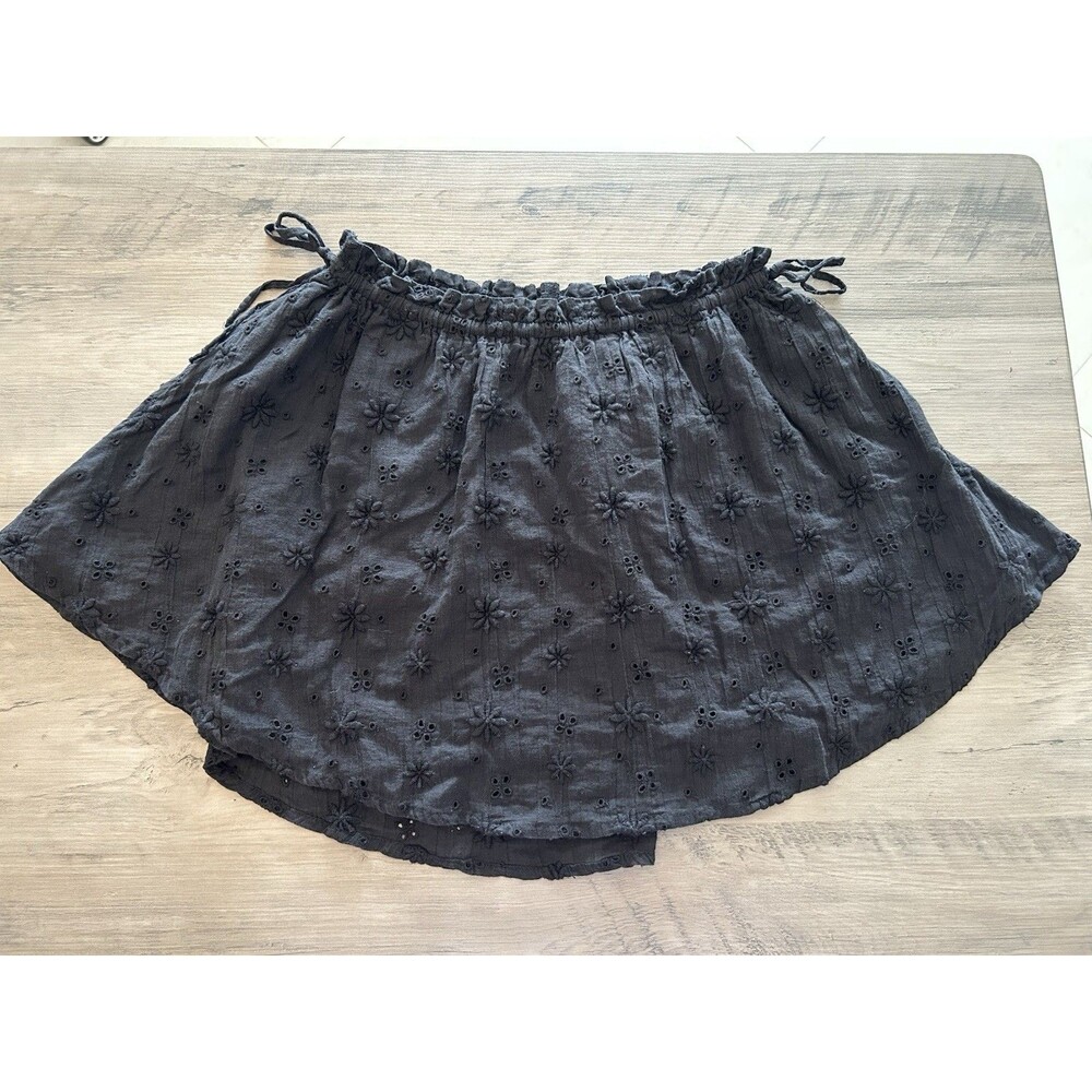 Aerie Black Eyelet Mini Skirt Womens Size Small Cotton